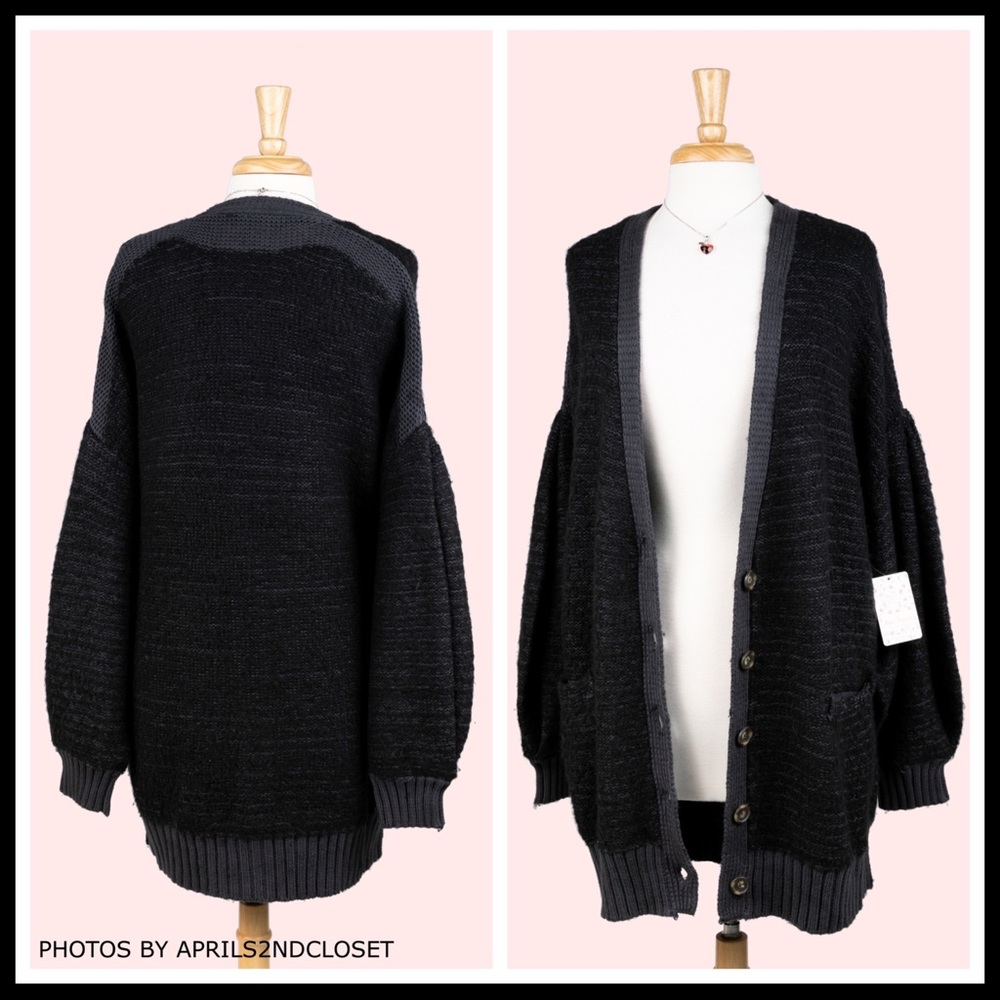 ❗️6-HOUR SALE❗️FREE PEOPLE BOHO LUXE CARDIGAN A2C - Picture 3 of 16